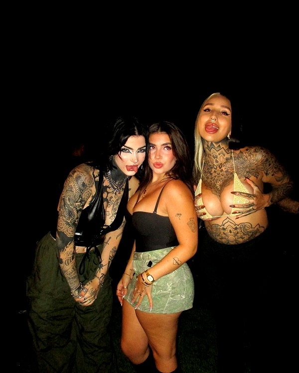 lilsyourfav instagram image archive image