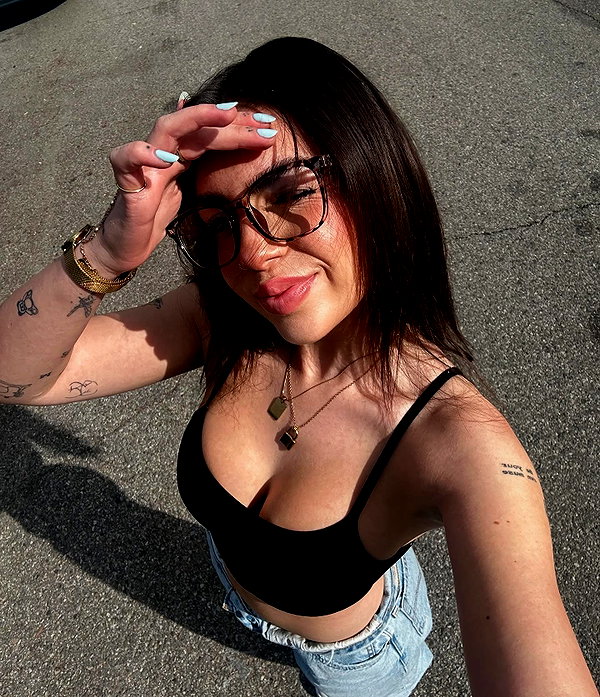 lilsyourfav instagram image archive image