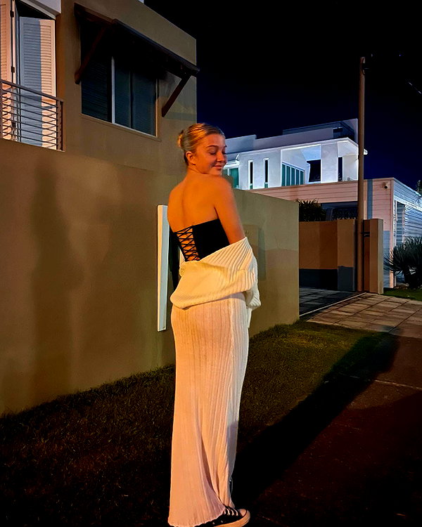 lilyphillipss instagram image archive image