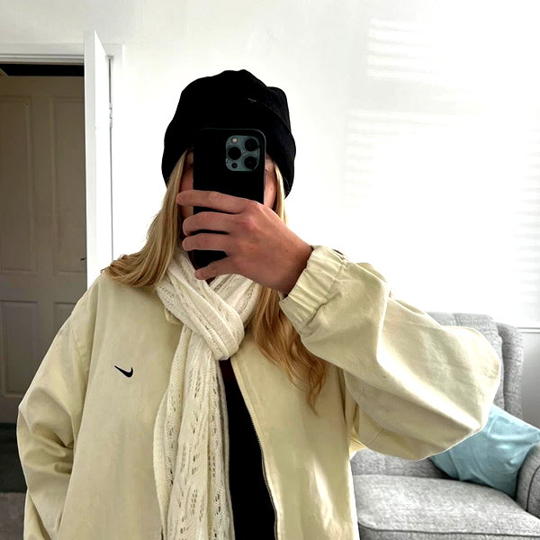 lilyphillipss instagram image archive image