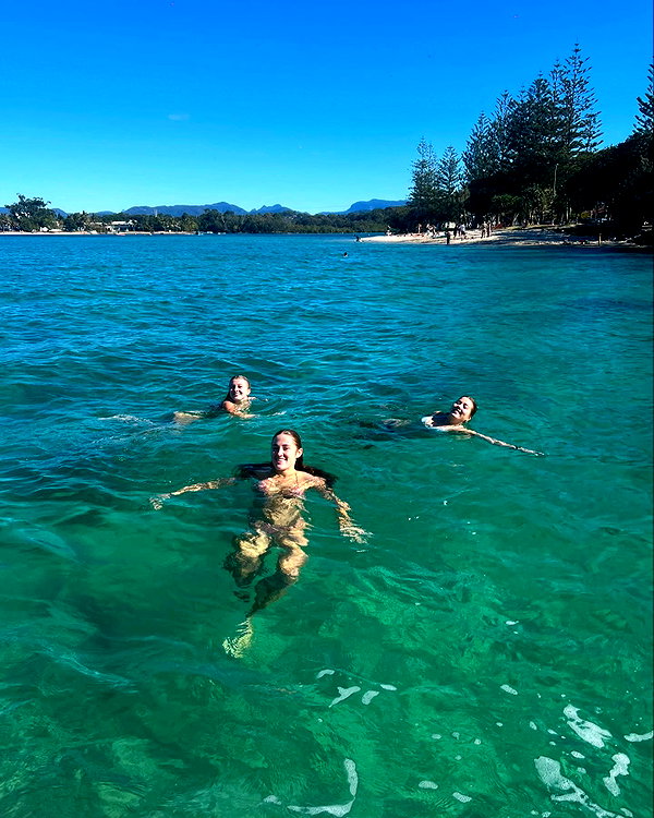 lilyphillipss instagram image archive image