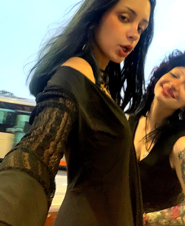 limonnnie instagram image archive image