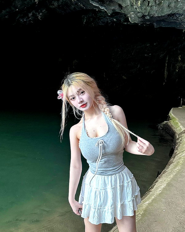 linnntitxinhnhat instagram image archive image