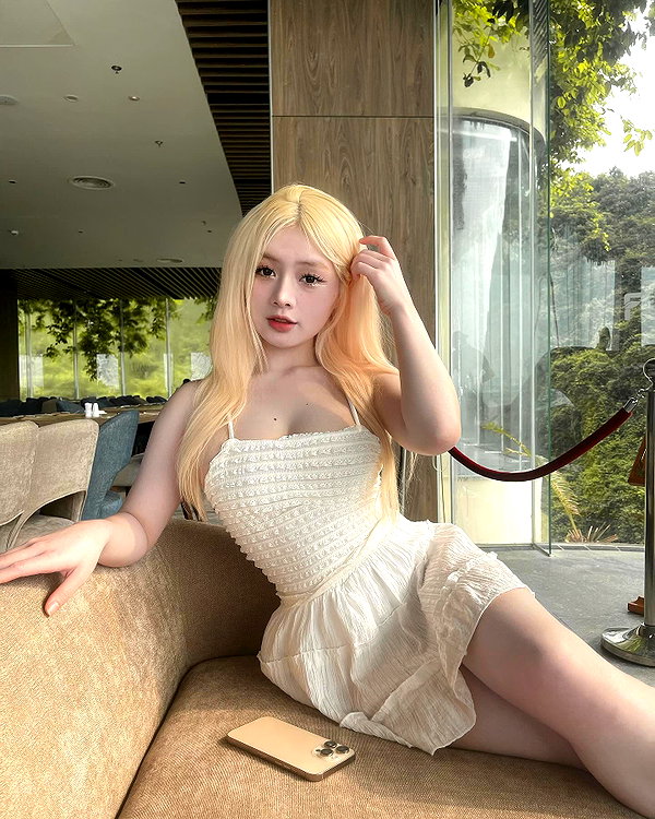 linnntitxinhnhat instagram image archive image
