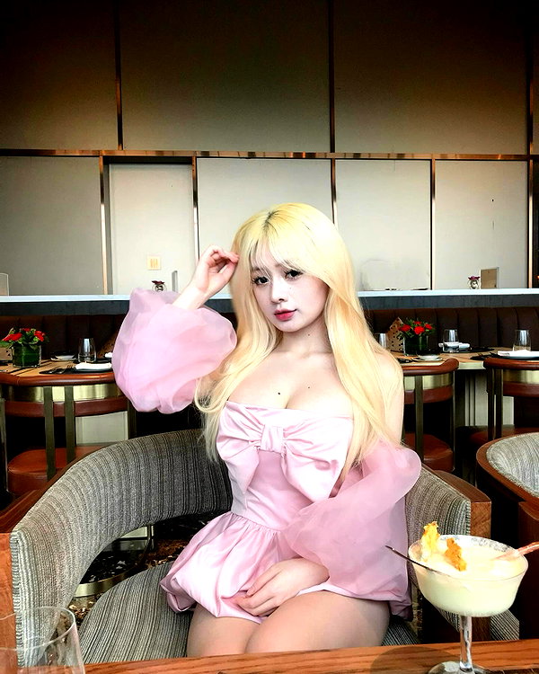 linnntitxinhnhat instagram image archive image