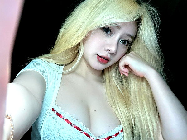 linnntitxinhnhat instagram image archive image