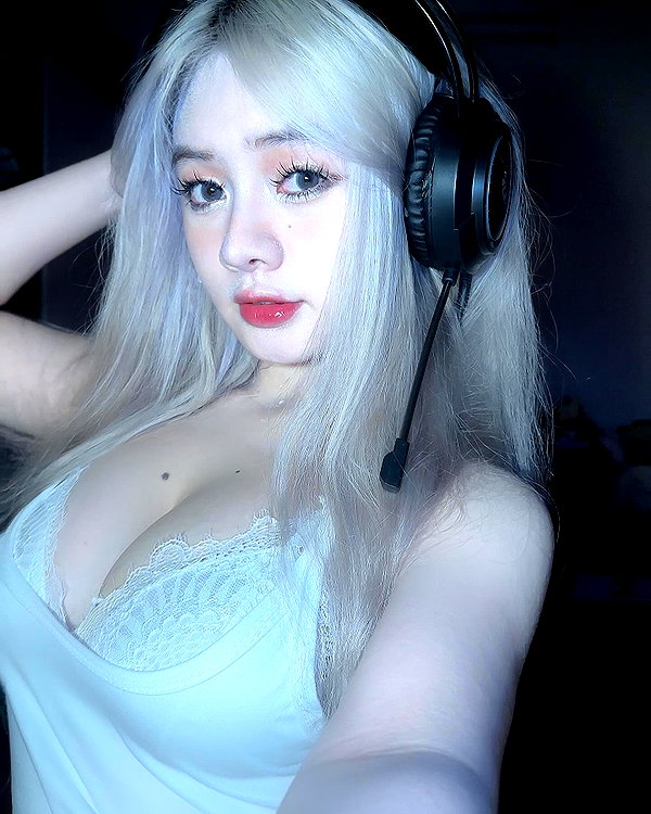 linnntitxinhnhat instagram image archive image
