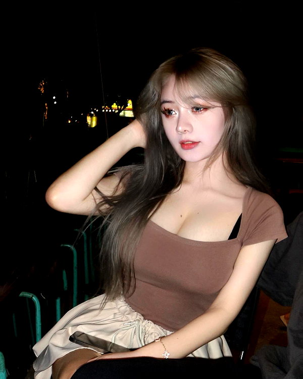 linnntitxinhnhat instagram image archive image