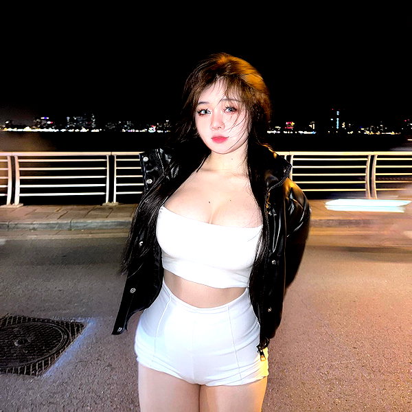 linnntitxinhnhat instagram image archive image
