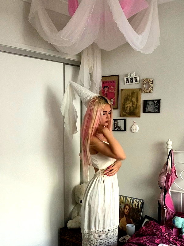 littlechurchdoll instagram image archive image