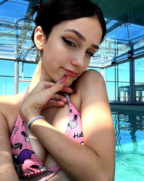 littlemiauwu instagram image archive image