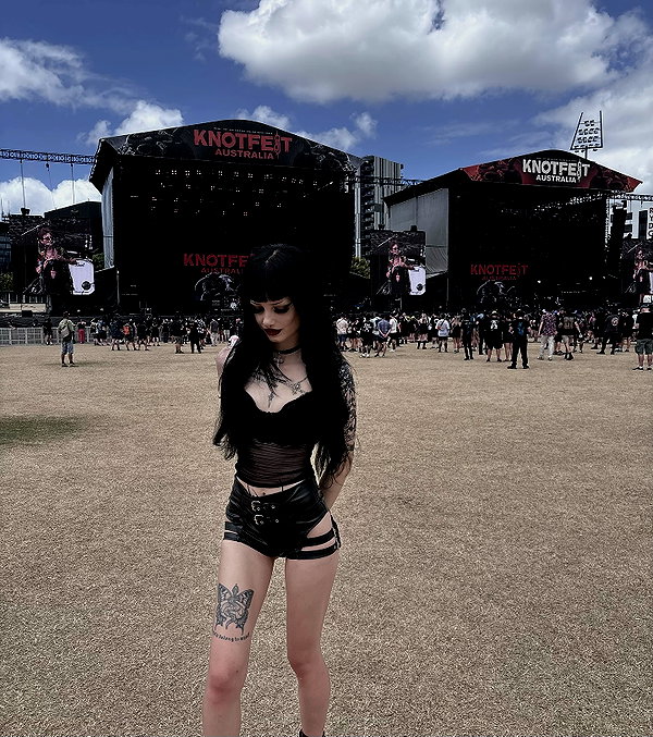 livindeadyaz instagram image archive image
