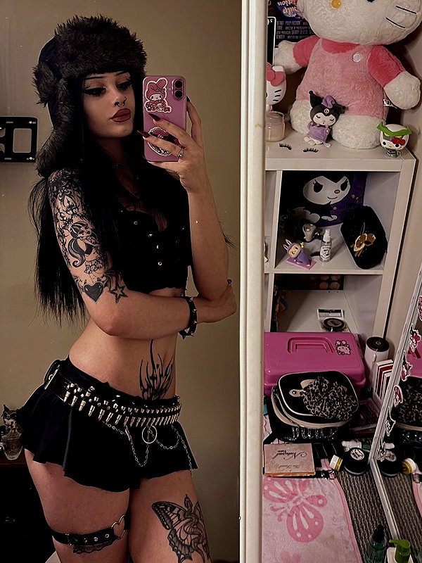 livindeadyaz instagram image archive image