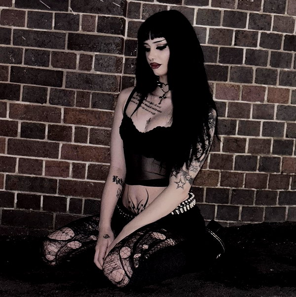 livindeadyaz instagram image archive image
