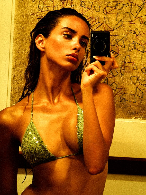 lizakovalenkoo instagram image archive image