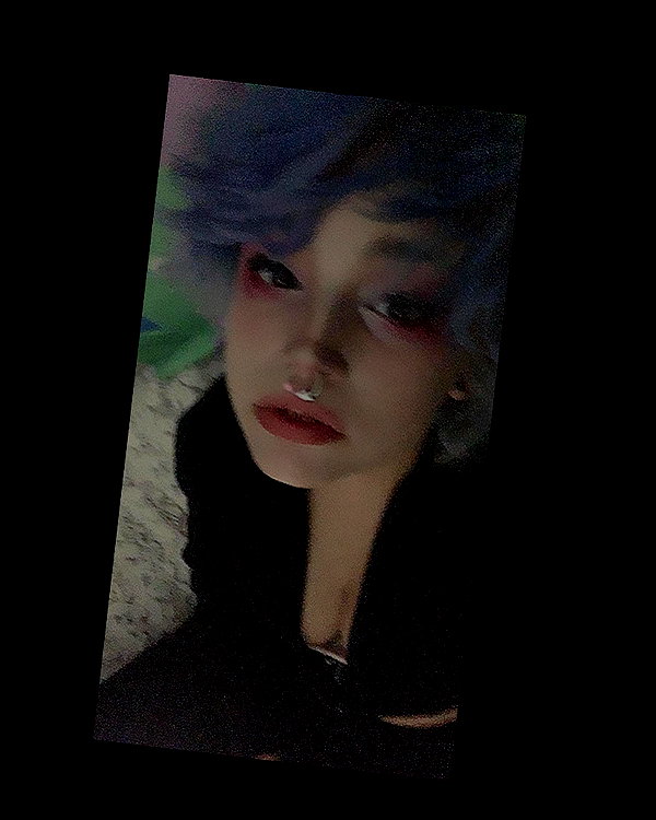 ll3nh3ntai instagram image archive image
