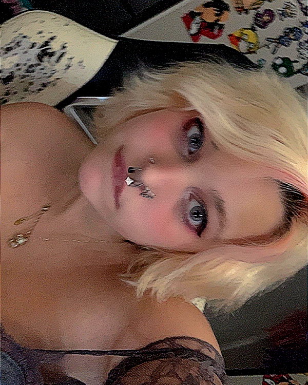 ll3nh3ntai instagram image archive image