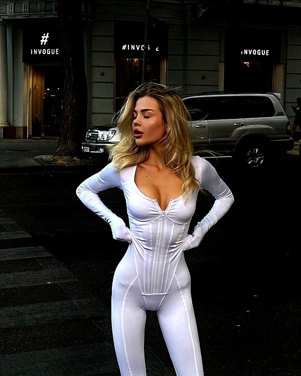 lllizaaa.8 instagram image archive image