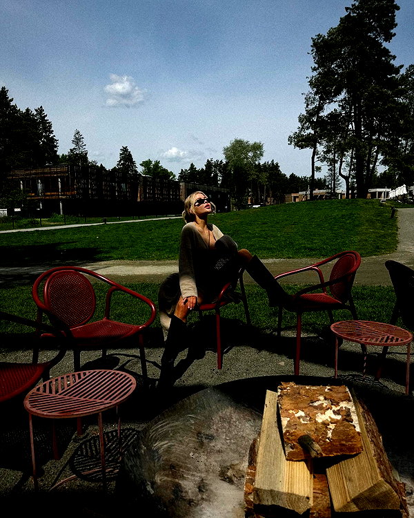 lllizaaa.8 instagram image archive image
