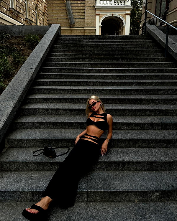 lllizaaa.8 instagram image archive image