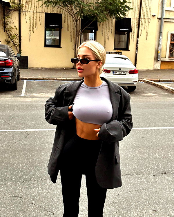 lllizaaa.8 instagram image archive image
