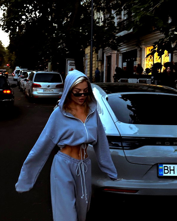 lllizaaa.8 instagram image archive image