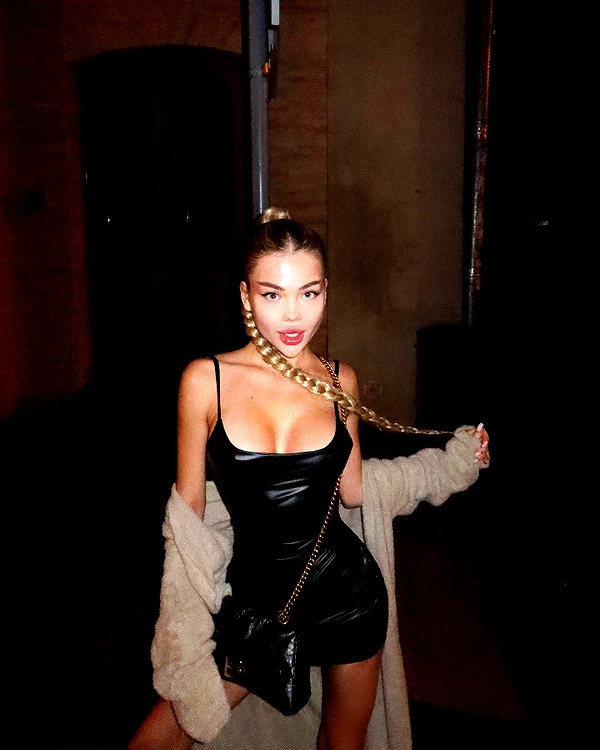 lllizaaa.8 instagram image archive image