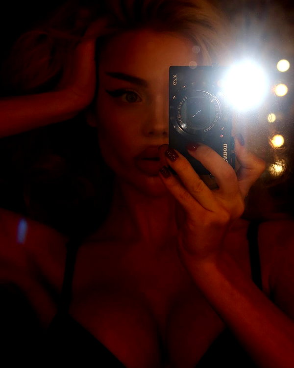 lllizaaa.8 instagram image archive image