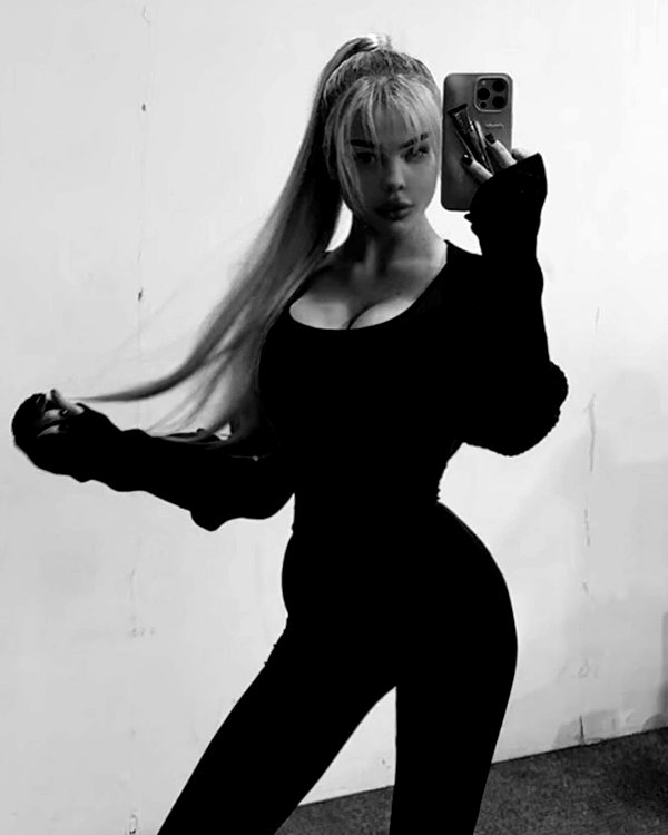 lllizaaa.8 instagram image archive image