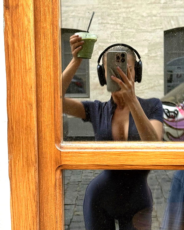 lllizaaa.8 instagram image archive image
