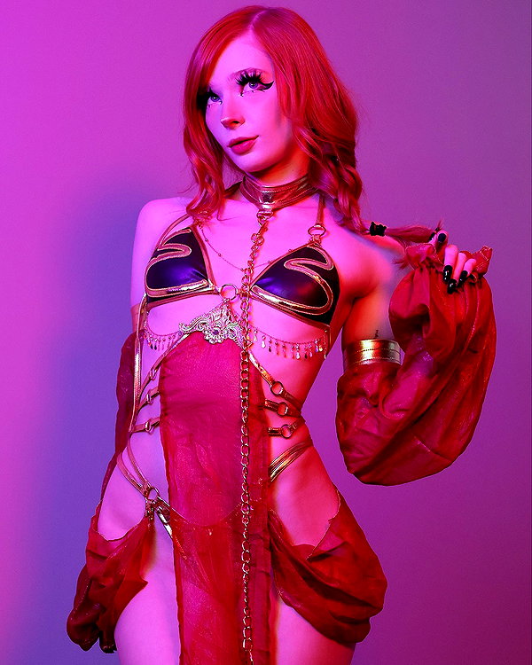 lola.luvgood.cosplay instagram image archive image