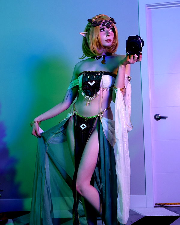lola.luvgood.cosplay instagram image archive image