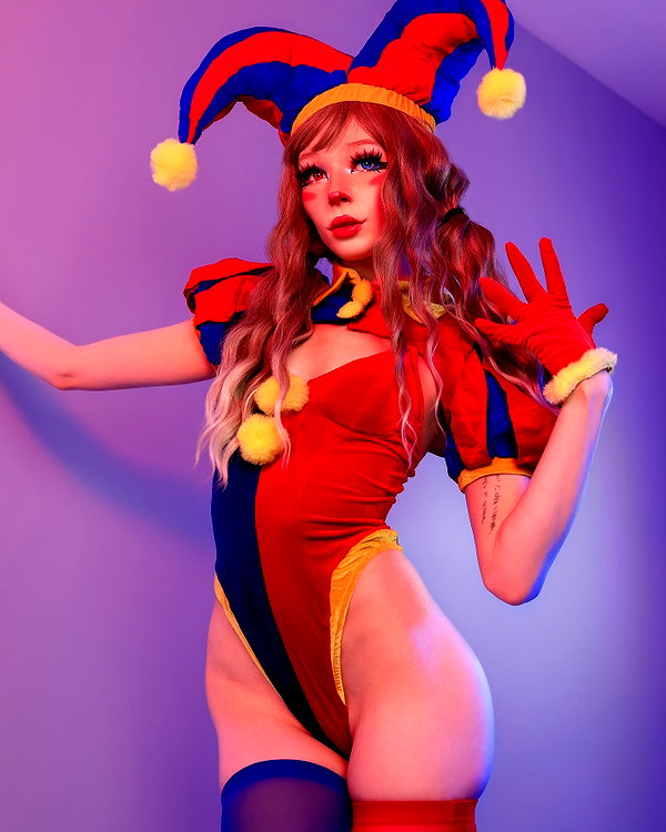 lola.luvgood.cosplay instagram image archive image