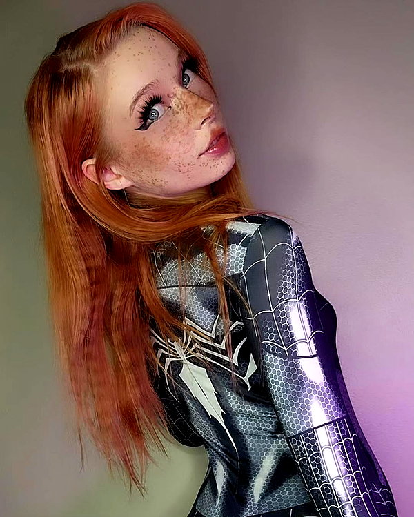 lola.luvgood instagram image archive image