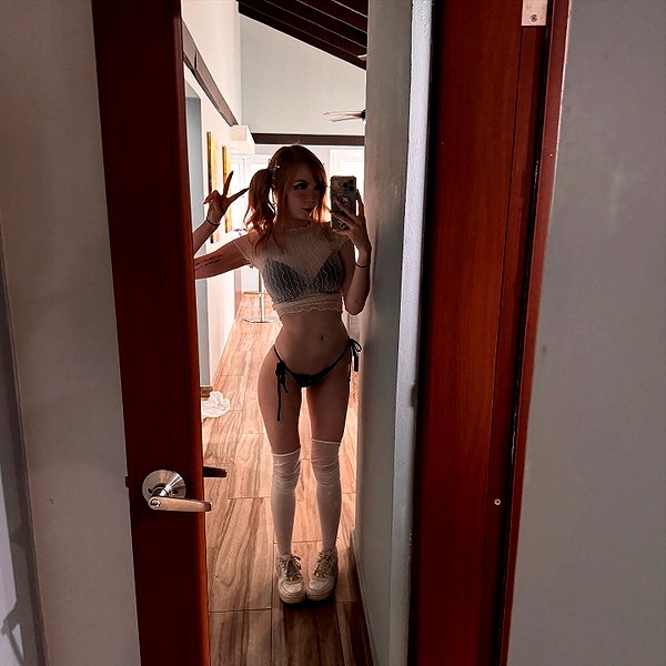 lola.luvgood instagram image archive image