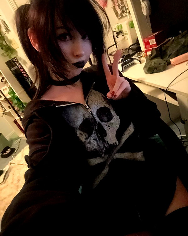 loopziepop instagram image archive image