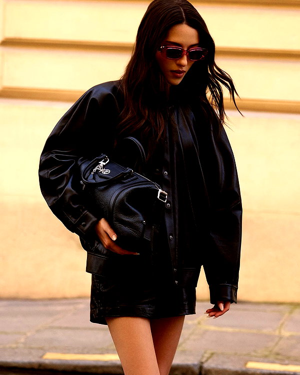 louisvuitton louisvuitton archive image