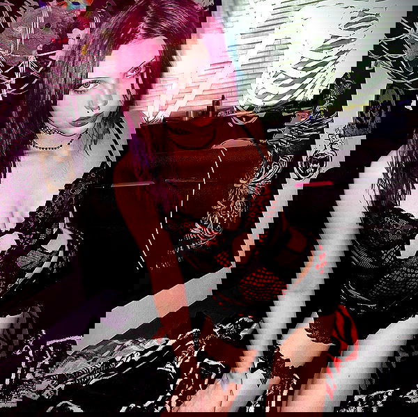 lov3r_lilly lov3r_lilly archive image