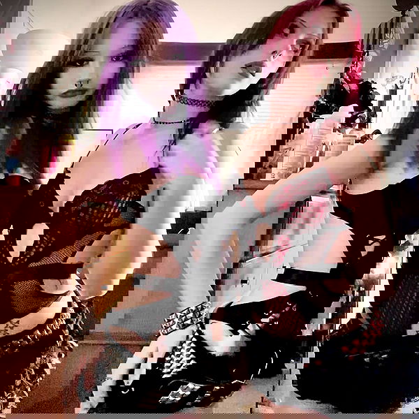 lov3r_lilly lov3r_lilly archive image