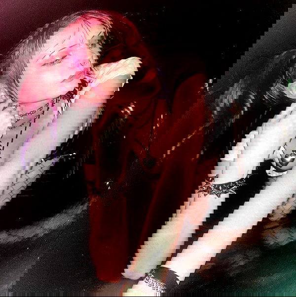 lov3r_lilly lov3r_lilly archive image