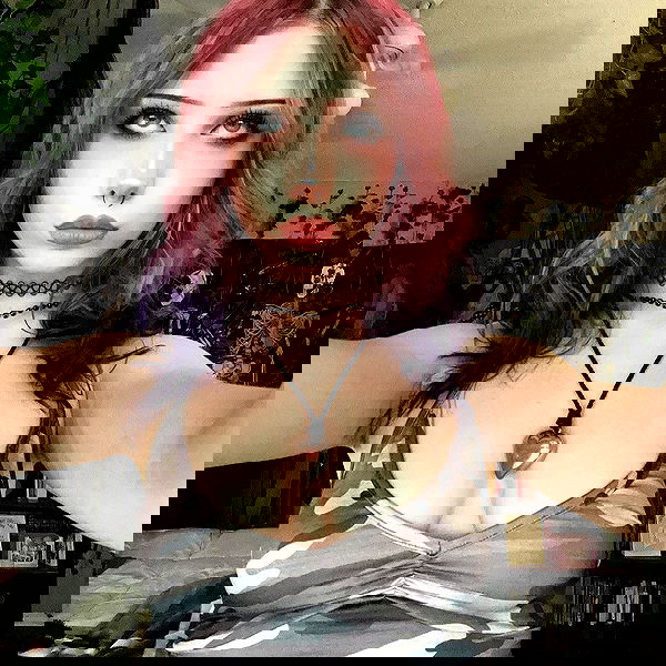 lov3r_lilly lov3r_lilly archive image