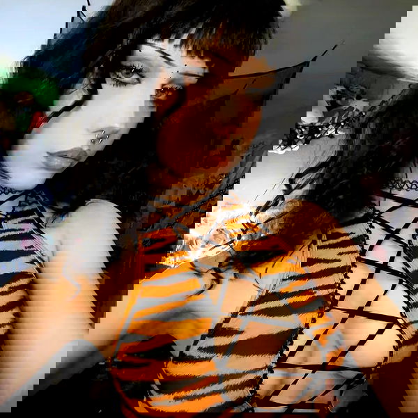 lov3r_lilly lov3r_lilly archive image