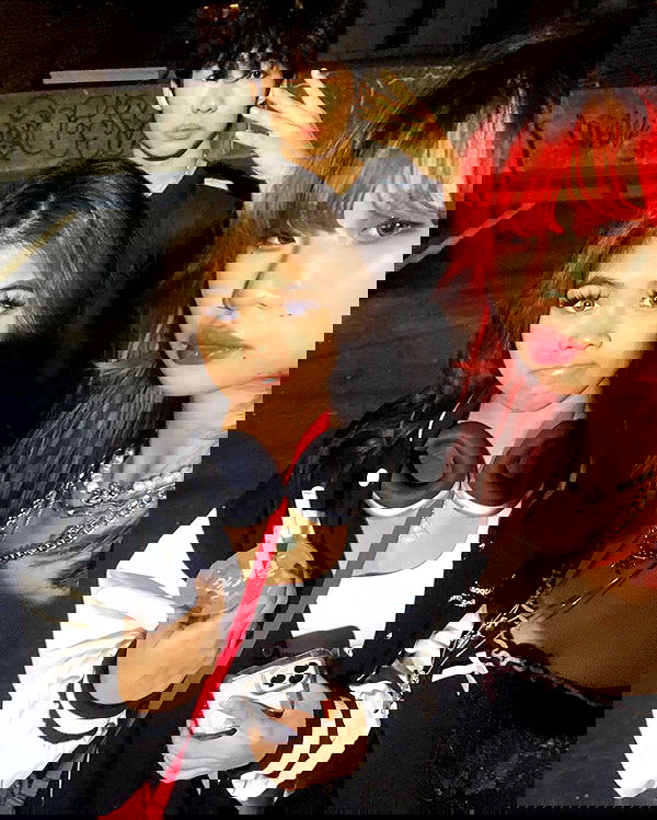 lovemeize lovemeize archive image