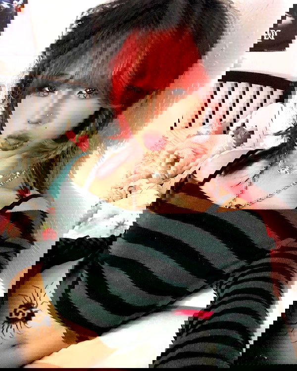 lovemeize lovemeize archive image