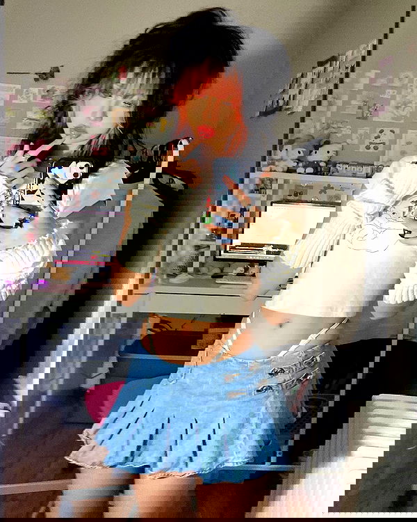 lovemeize lovemeize archive image