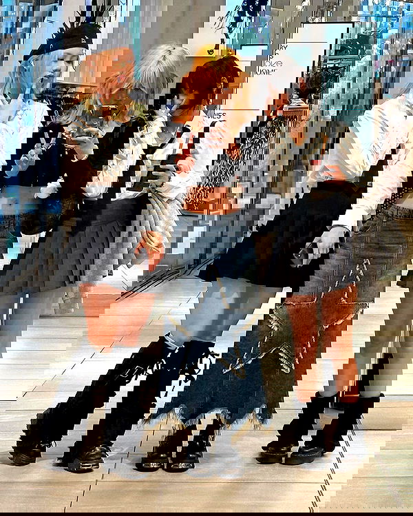 lovemeize lovemeize archive image