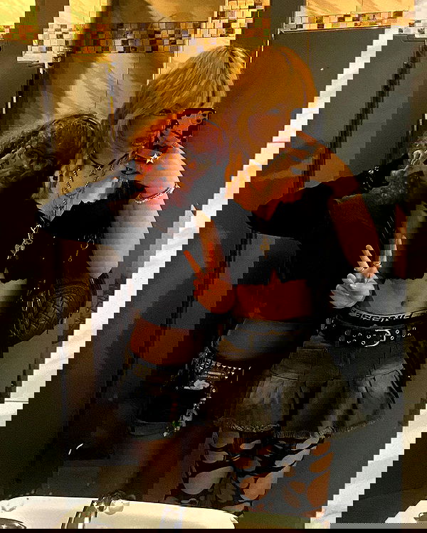 lovemeize lovemeize archive image