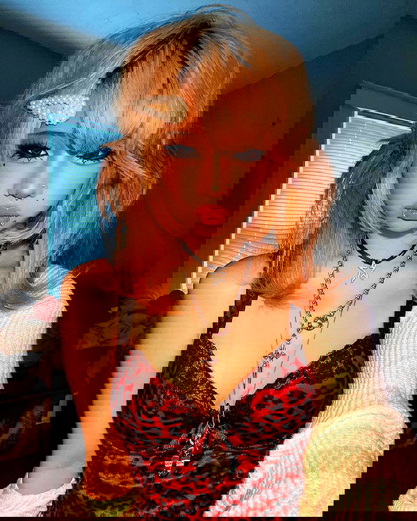 lovemeize lovemeize archive image