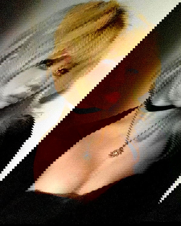 lovemeize lovemeize archive image