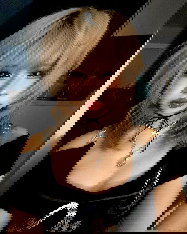 lovemeize lovemeize archive image